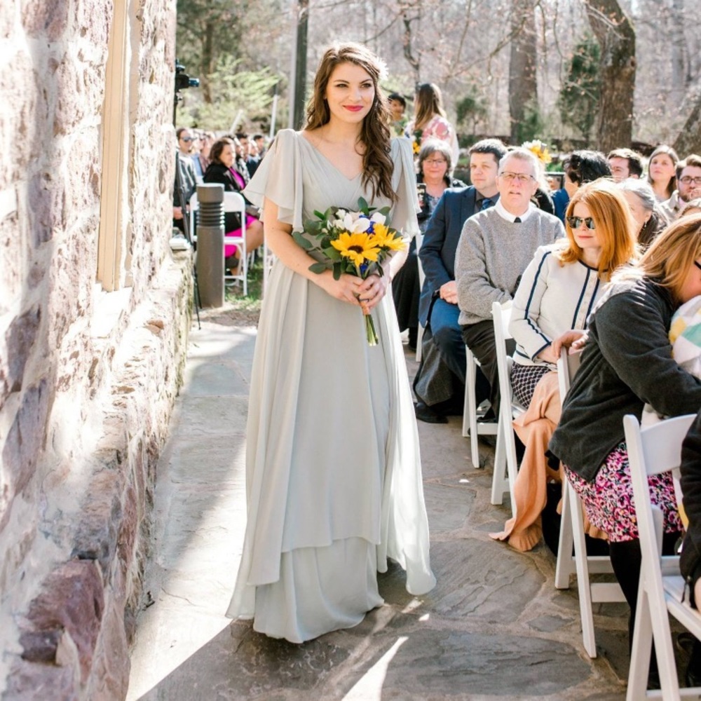 JJ’s House Bridesmaids dress